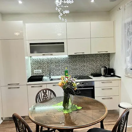 Apartament Kula Pergola